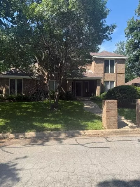 2006 Mill Run Dr, Arlington, TX 76006