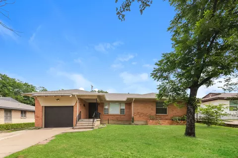 7431 Piedmont Dr, Dallas, TX 75227