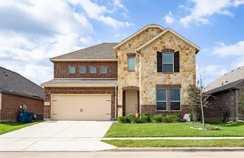 311 Rosie Ct, Argyle, TX 76226