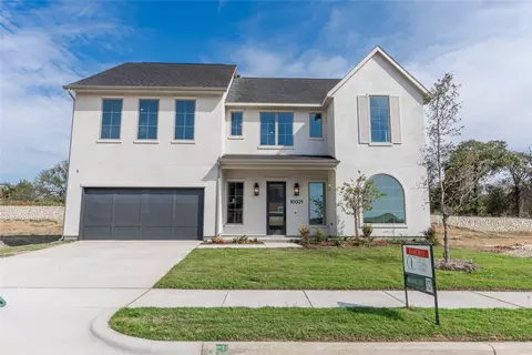 10021 Cresent Dr, Providence Village, TX 76227