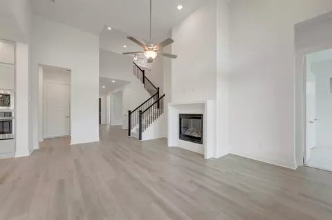 Living - 2545 Domingo Dr, Aledo, TX 76008 photo 3 of 5