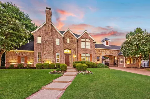 811 Longhorn Holw, Southlake, TX 76092