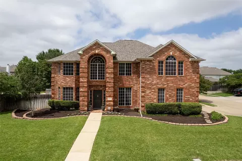 5109 Spanish River Trl, Fort Worth, TX 76137