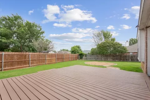 Exterior - 10136 Aragon Dr, Waco, TX 76708 photo 5 of 11