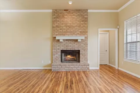 Living - 10136 Aragon Dr, Waco, TX 76708 photo 2 of 6