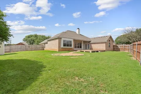 Exterior - 10136 Aragon Dr, Waco, TX 76708 photo 9 of 11