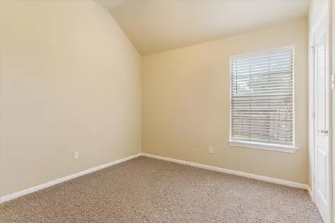 Bedroom - 10136 Aragon Dr, Waco, TX 76708 photo 3 of 3