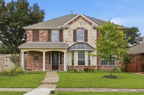 1605 Hawkins Ct, Carrollton, TX 75010