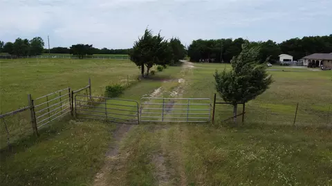 0000 S Hampton Rd, Oak Leaf, TX 75154 photo 11