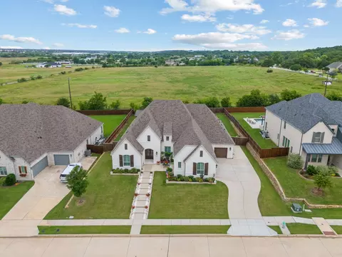 11416 Hickory Falls Dr, Argyle, TX 76226