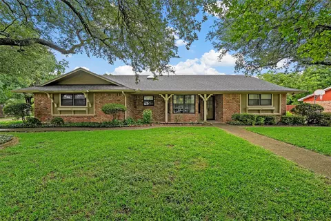 219 Opal, Hewitt, TX 76643