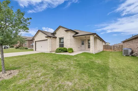 Exterior - 3212 Beutel Rd, Lorena, TX 76655 photo 6 of 7