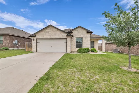 Exterior - 3212 Beutel Rd, Lorena, TX 76655 photo 5 of 7