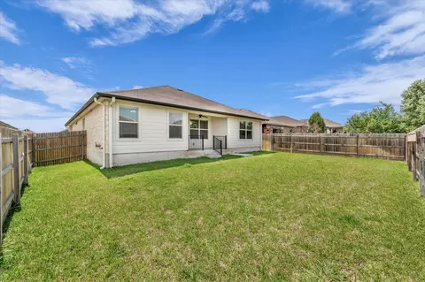Exterior - 3212 Beutel Rd, Lorena, TX 76655 photo 4 of 7