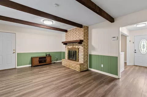 Living - 406 Cindy Ln, Lorena, TX 76655 photo 7 of 7