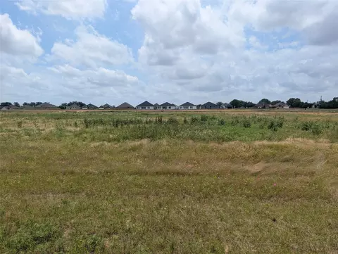 1050 Autumn Trl, Mabank, TX 75147