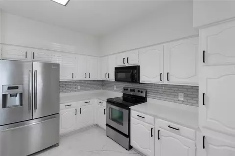 2835 Keller Springs Rd #903, Carrollton, TX 75006