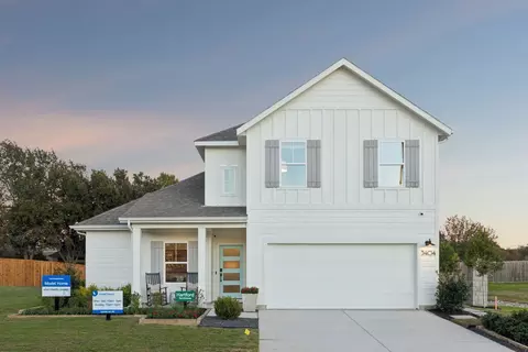 3529 Royal Forest Dr, Denton, TX 76208