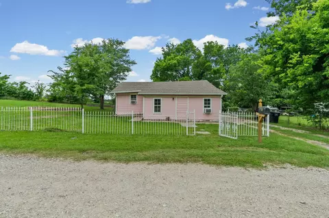 325 West Ln, Quinlan, TX 75474