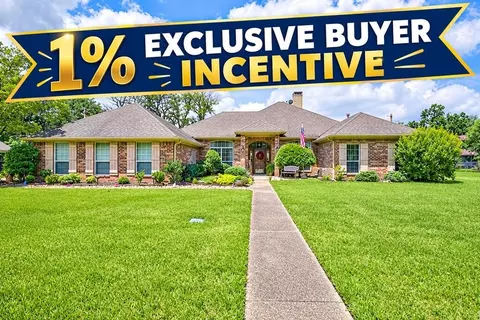111 Trailwood Rd, Enchanted Oaks, TX 75156