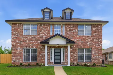 1428 Chapman Dr, Lancaster, TX 75134