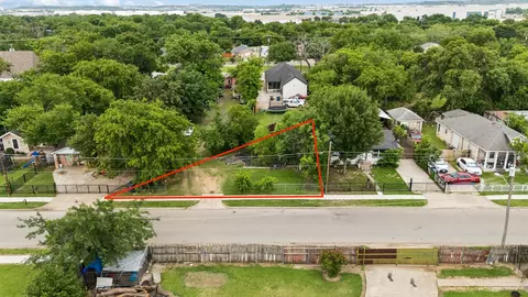3220 Odessa St, Dallas, TX 75212