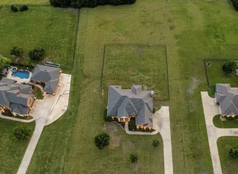 26 Windsor Dr, Rockwall, TX 75032
