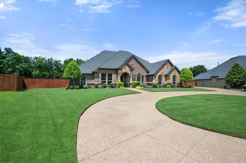 813 Rio Grande Dr, Mansfield, TX 76063
