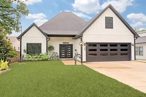 109 Autumn Wood Trl, Gun Barrel City, TX 75156