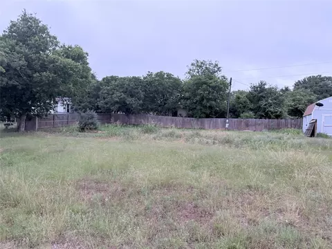3922 Alaska Ct, Granbury, TX 76048