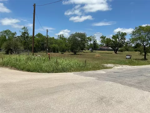 201 NE 22nd St # B, Cisco, TX 76437