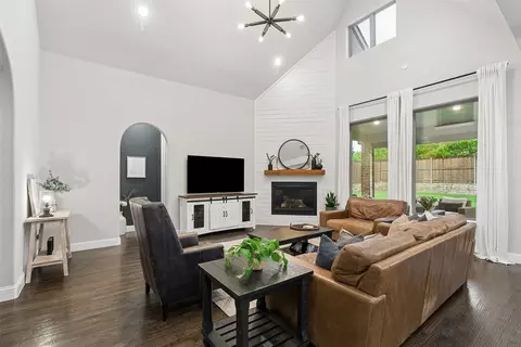 Living - 830 Dover Dr, Prosper, TX 75078 photo 1 of 3