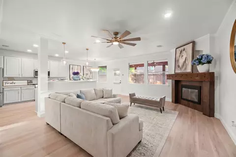 2208 Sheldon Dr, Mckinney, TX 75072