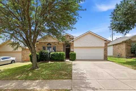 7440 Alverstone Dr, Fort Worth, TX 76120