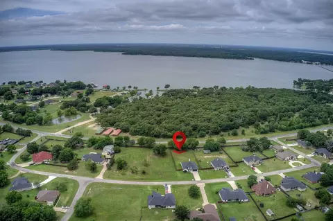 10605 Lago Vis, Quinlan, TX 75474