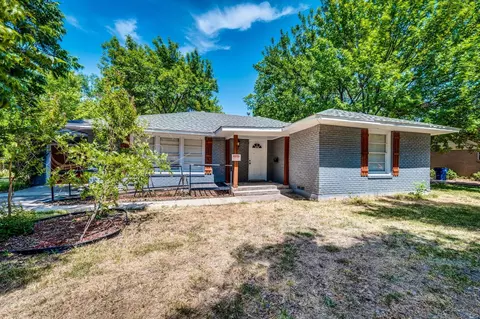 504 John Arden Dr, Waxahachie, TX 75165