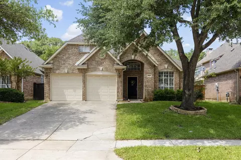 9813 Cliffside Dr, Irving, TX 75063