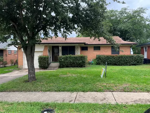 1731 Buena Vista St, Mesquite, TX 75149