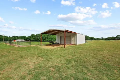 Other - 1350 County Rd 4040 Rd, Ector, TX 75439 photo 1 of 5