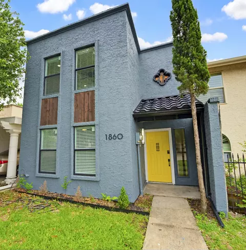 1860 Amber Ln, Carrollton, TX 75007