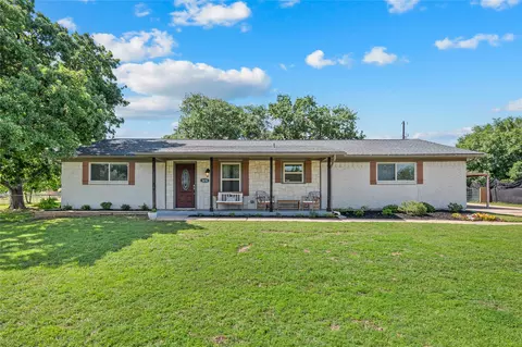 5656 Oak Haven Dr, Fort Worth, TX 76244