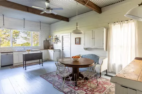 Kitchen - 3183 Harrell Rd, Howe, TX 75459 photo 4 of 5