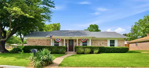2605 Easy St, Denison, TX 75020