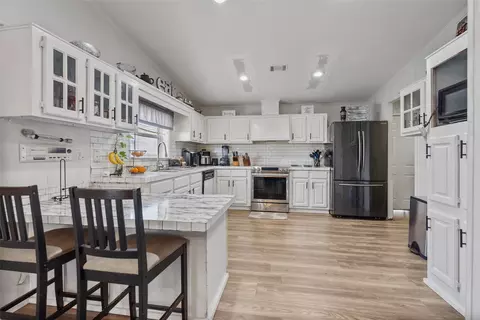 1212 County Road 136b, Terrell, TX 75161