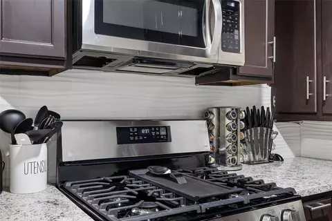 Kitchen - 1900 N 6th St, Waco, TX 76708 photo 2 of 3