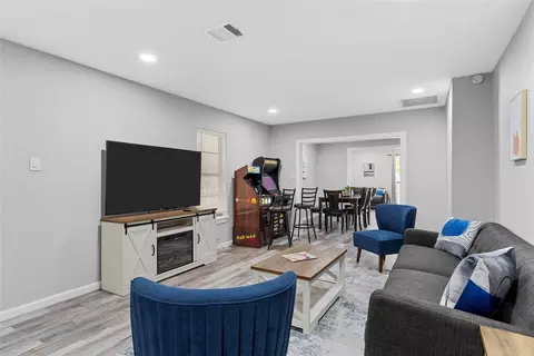 Living - 1900 N 6th St, Waco, TX 76708 photo 2 of 2