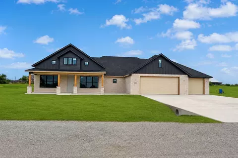 1050 Dove Hill Br, Weatherford, TX 76088
