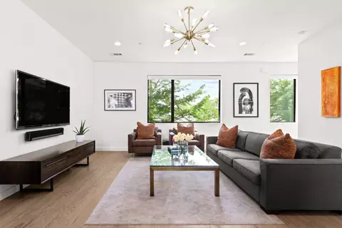 1430 Grigsby Ave #103, Dallas, TX 75204