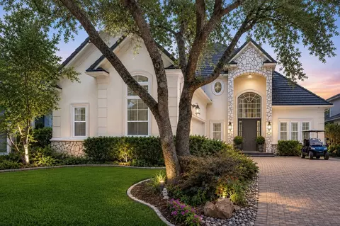 4310 Saint Andrews Blvd, Irving, TX 75038