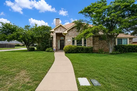 1341 Nettleton Dr, Desoto, TX 75115